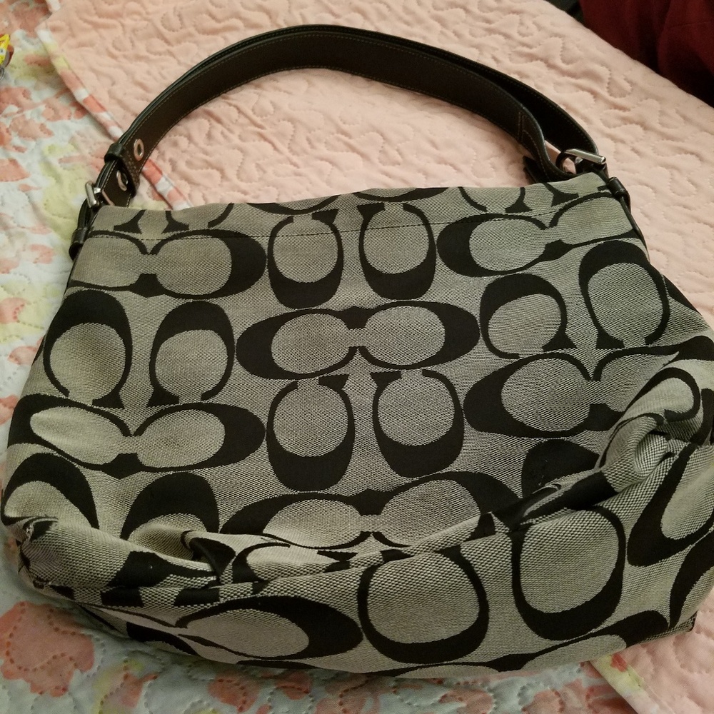 Purse - Picture 4 of 4